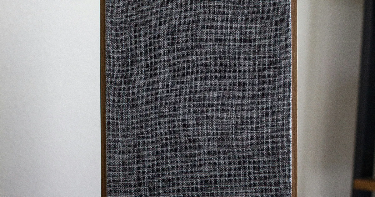 paras akustiikkalevy testi