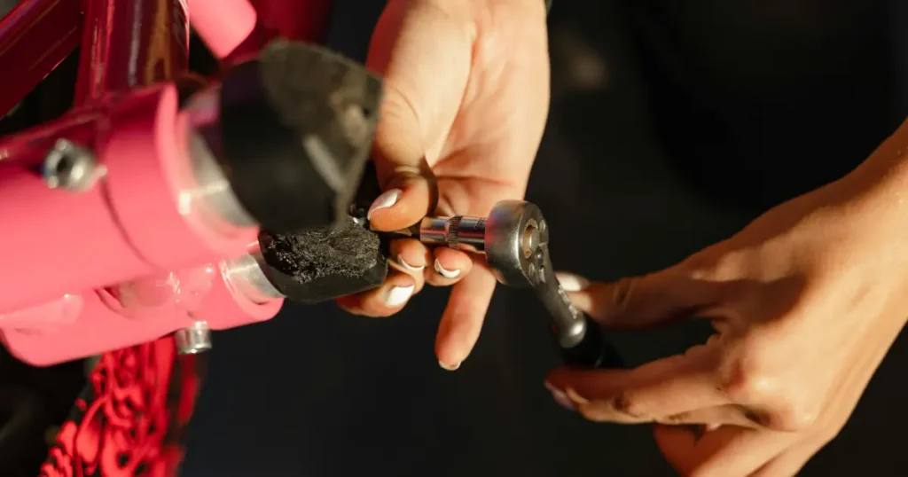 Paras räikkäväännin 3/8" testi