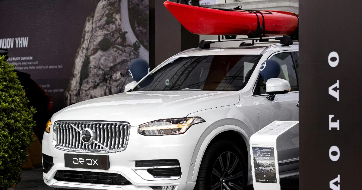 Paras kajakkiteline autoon testi