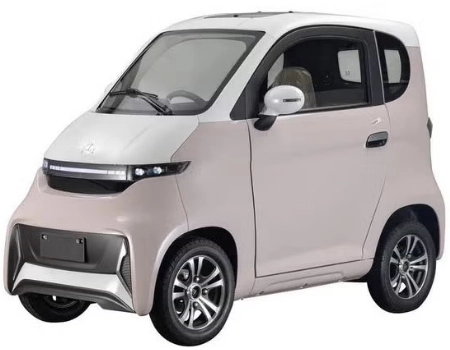 Aera SQ4 sähkömopoauto